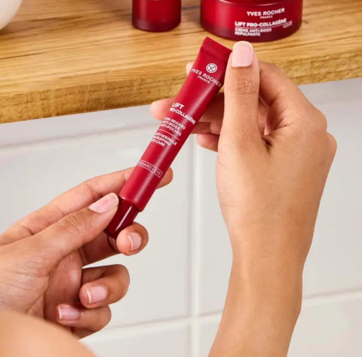 Yves Rocher - Anti-Wrinkle Anti-Puffiness Eye Care