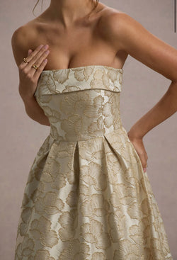 Gold Metallic Jacquard Sleevless Mid -Length