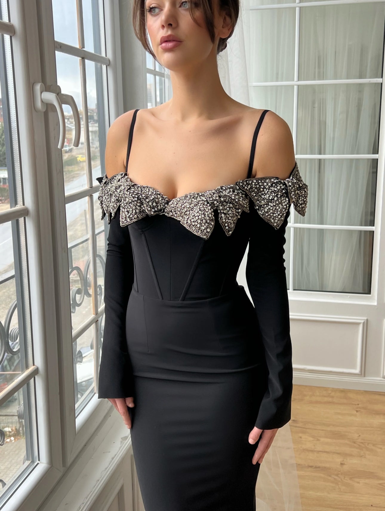 TEUTA MATOSHI - Jet Bow Mermaid Dress