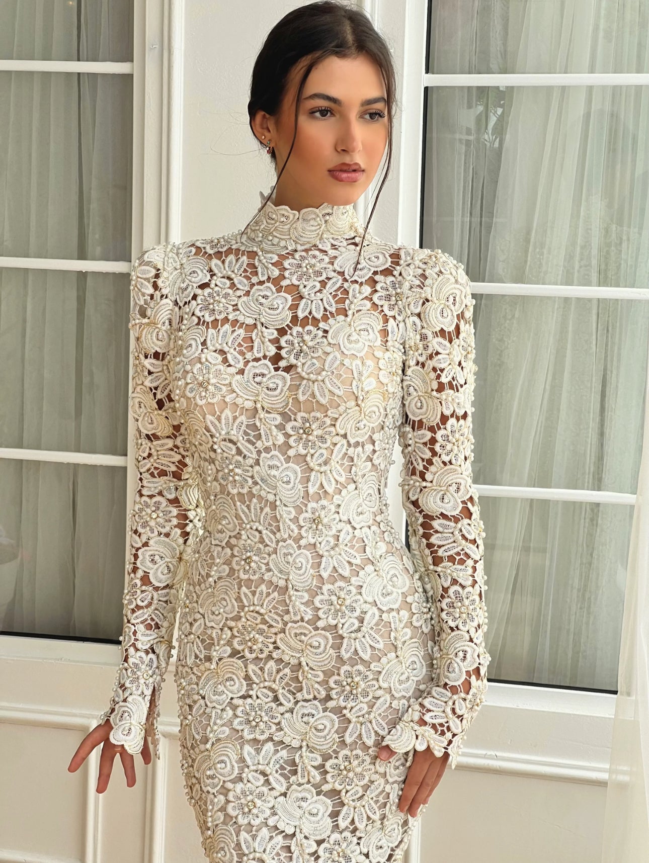 TEUTA MATOSHI - Classic Floral Bridal Gown