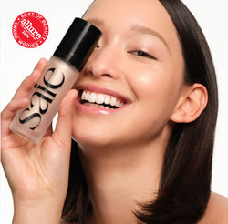 Saie- GLOWY SUPER GEL
MULTIPURPOSE ILLUMINATOR