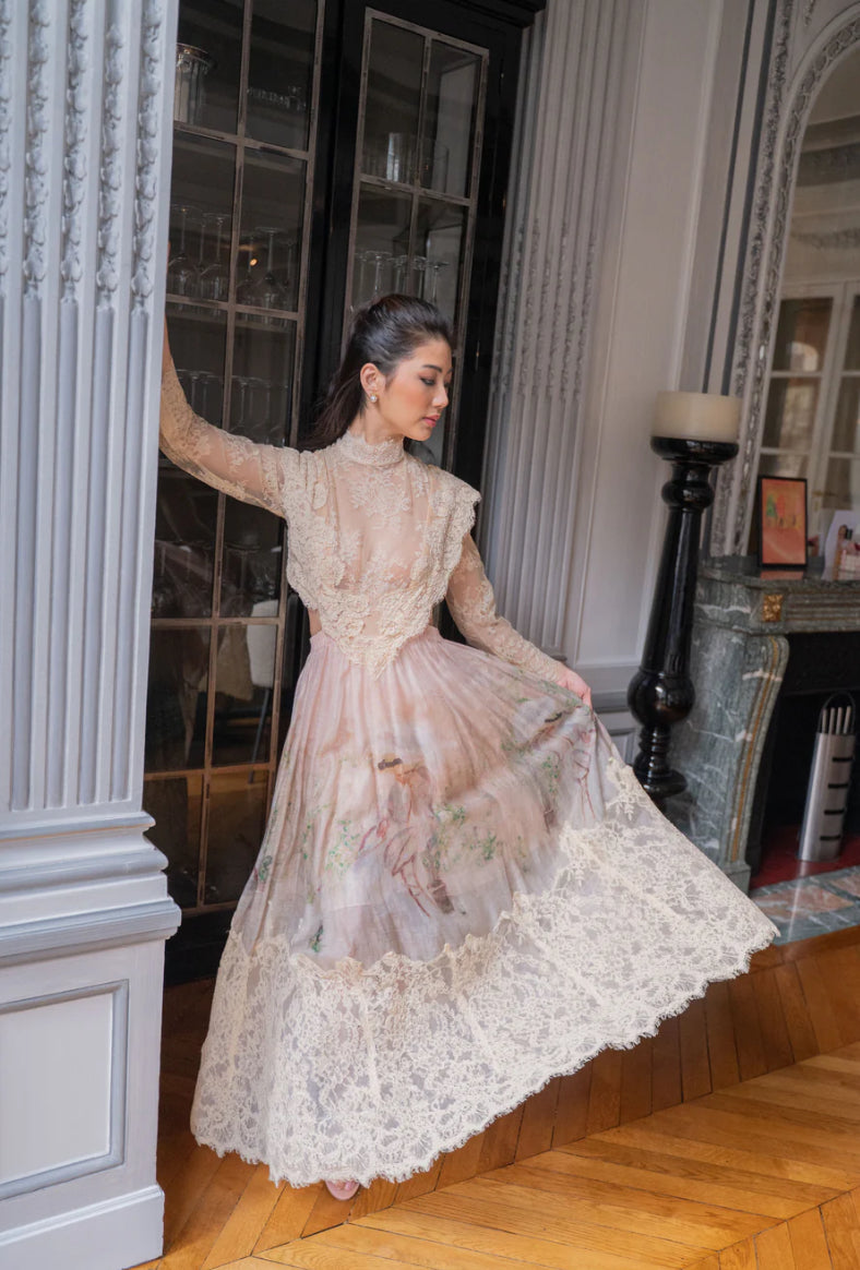 Robe Amara Zimmermann